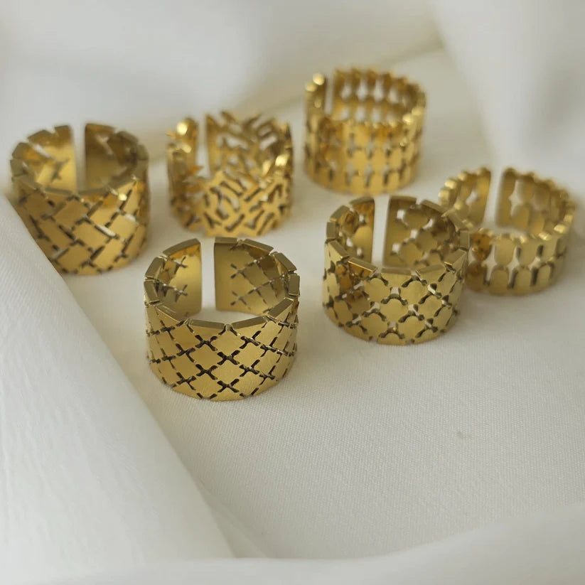 Sparkle Adjustable Ring