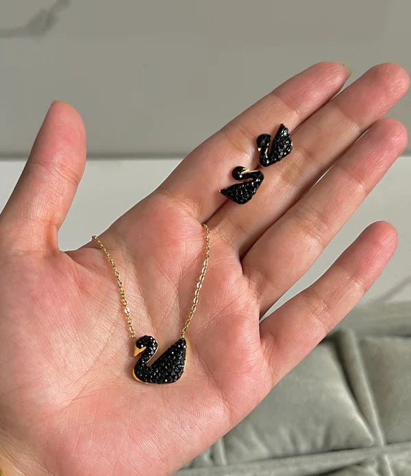 Swarovski Swan Earring And Necklace Set