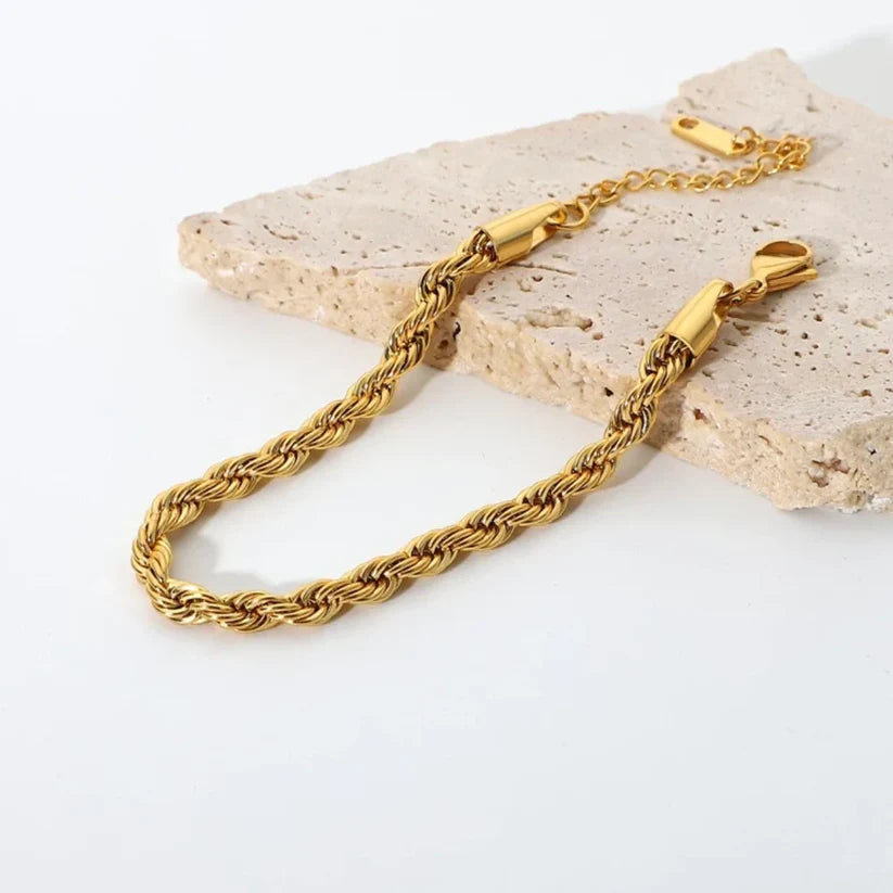 Milas Twisted Bracelet