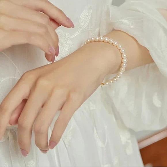 Pearl Bracelet