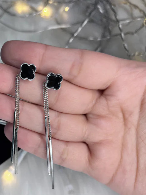 Silver Vancleef Earrings & Necklace