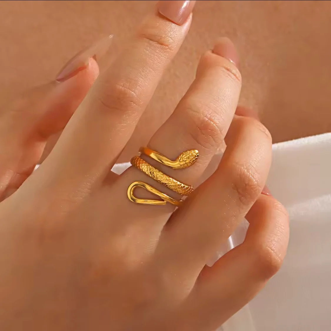 Snake Adjustable Ring