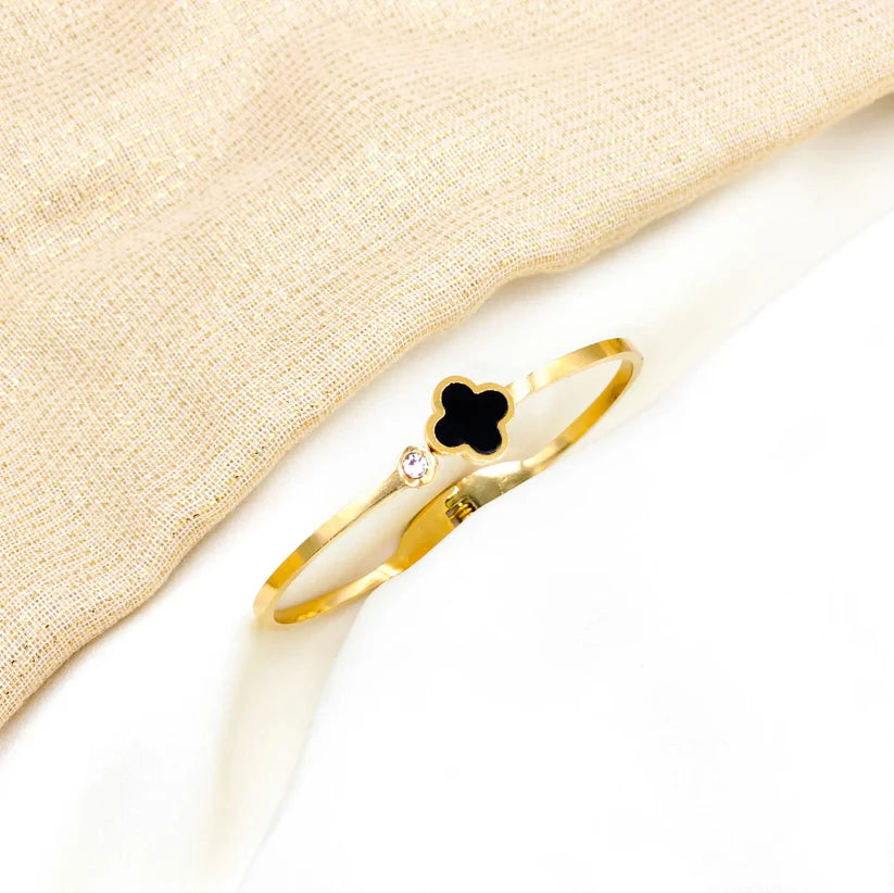 Clover Bangle