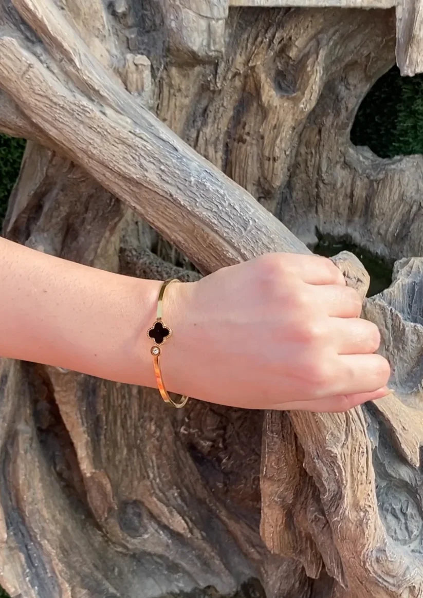 Clover Bangle